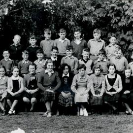 Primary school photograph
