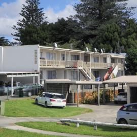 62 Cliff Road Tauranga on the left in 2018