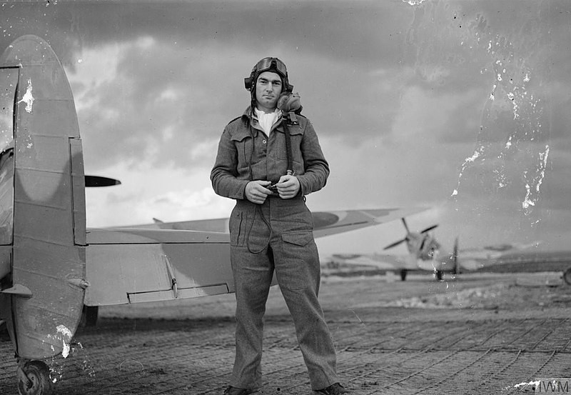 Mackie in Canne, Italy, while commander of No. 92 Squadron.
Wikimedia.