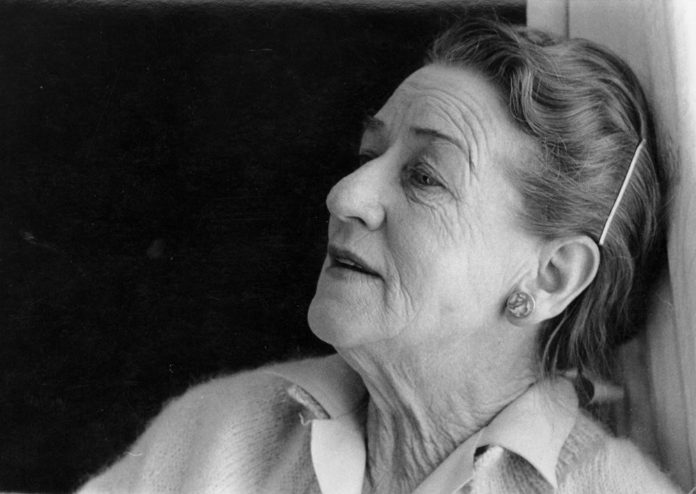 Sylvia Ashton-Warner (Ōtūmoetai), "in the yellow house". Photo 03-489