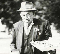 Image of George Nicholas selling poppies,contributed by family. Cropped from image found at https://paekoroki.tauranga.govt.nz/nodes/view/12704
