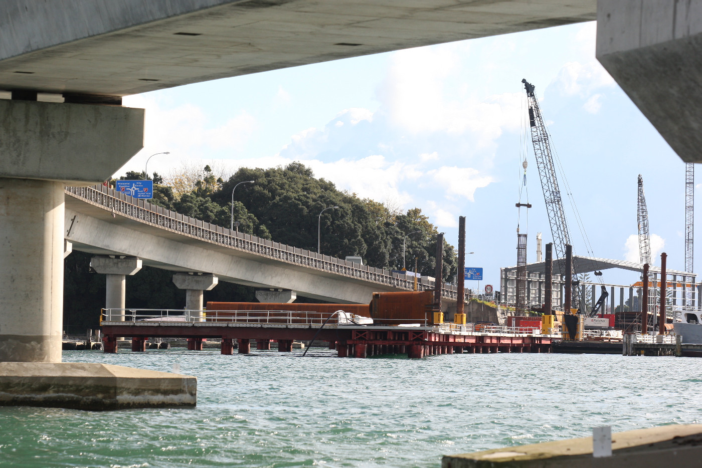 Second lane under construction in 2008. Photograph Bay of Plenty Times, Jimmy Joe.
NZME CD505-140508jj49bop