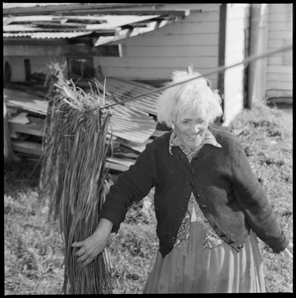 Te Wheoro nee Te Mete, Te Ngohengohe (Person) 1893-1974