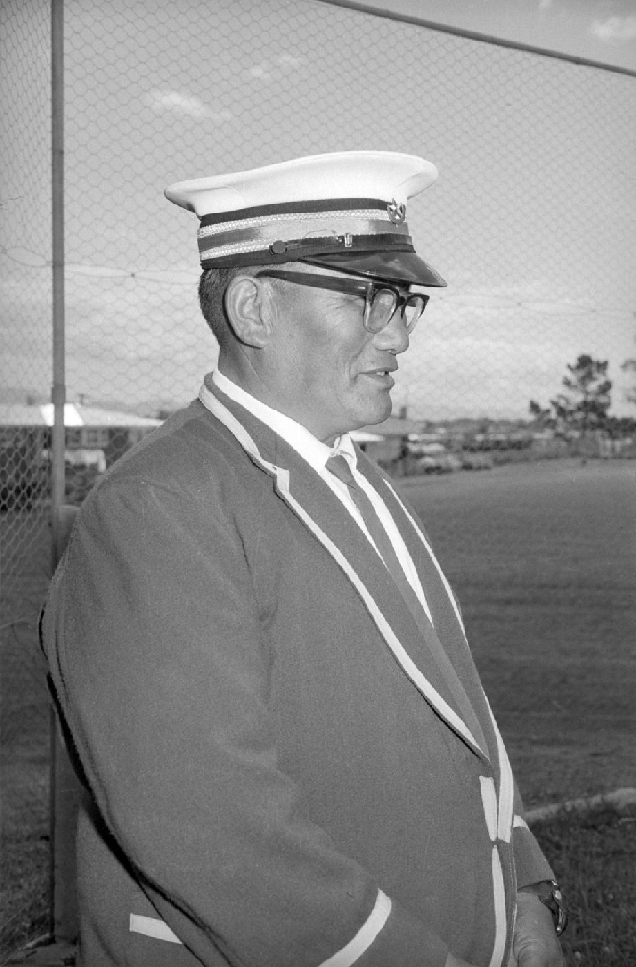 Maungatapu gala: Tuta Ririnui. From Image pn-5143