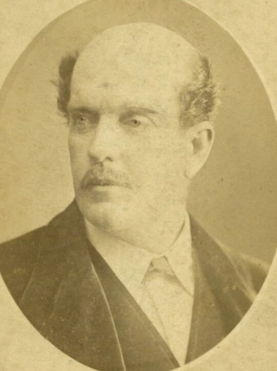 Portrait photograph by Robert H. Bartlett (National Library Tiaki Ref PA2-0204). 