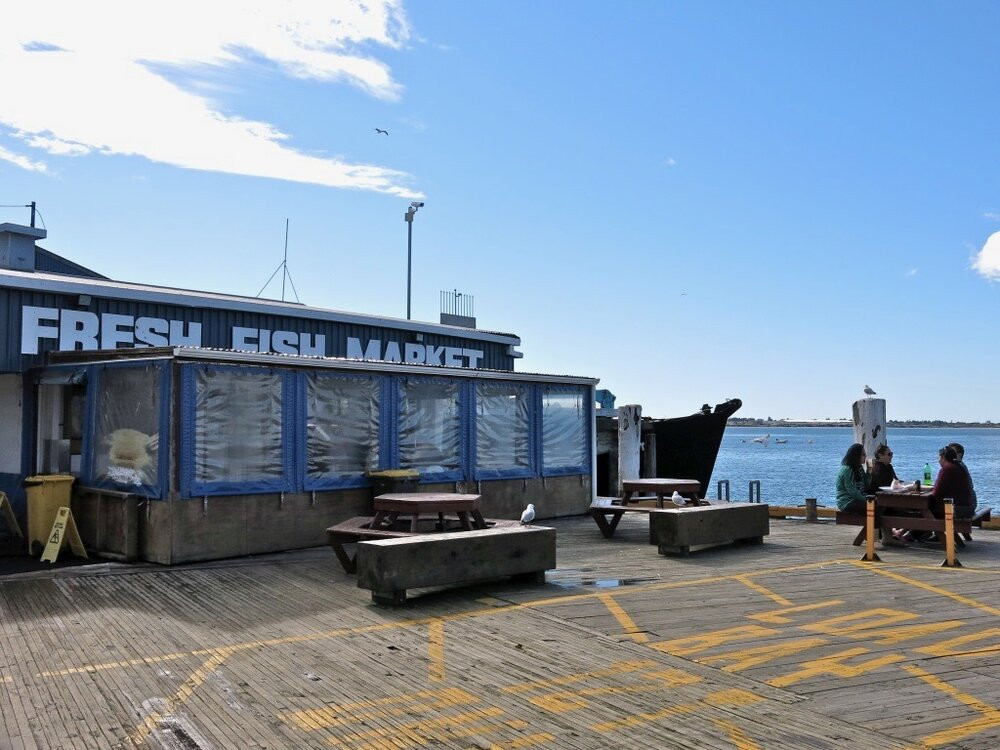 Dive Crescent, Fresh Fish Market.
https://paekoroki.tauranga.govt.nz/nodes/view/107530